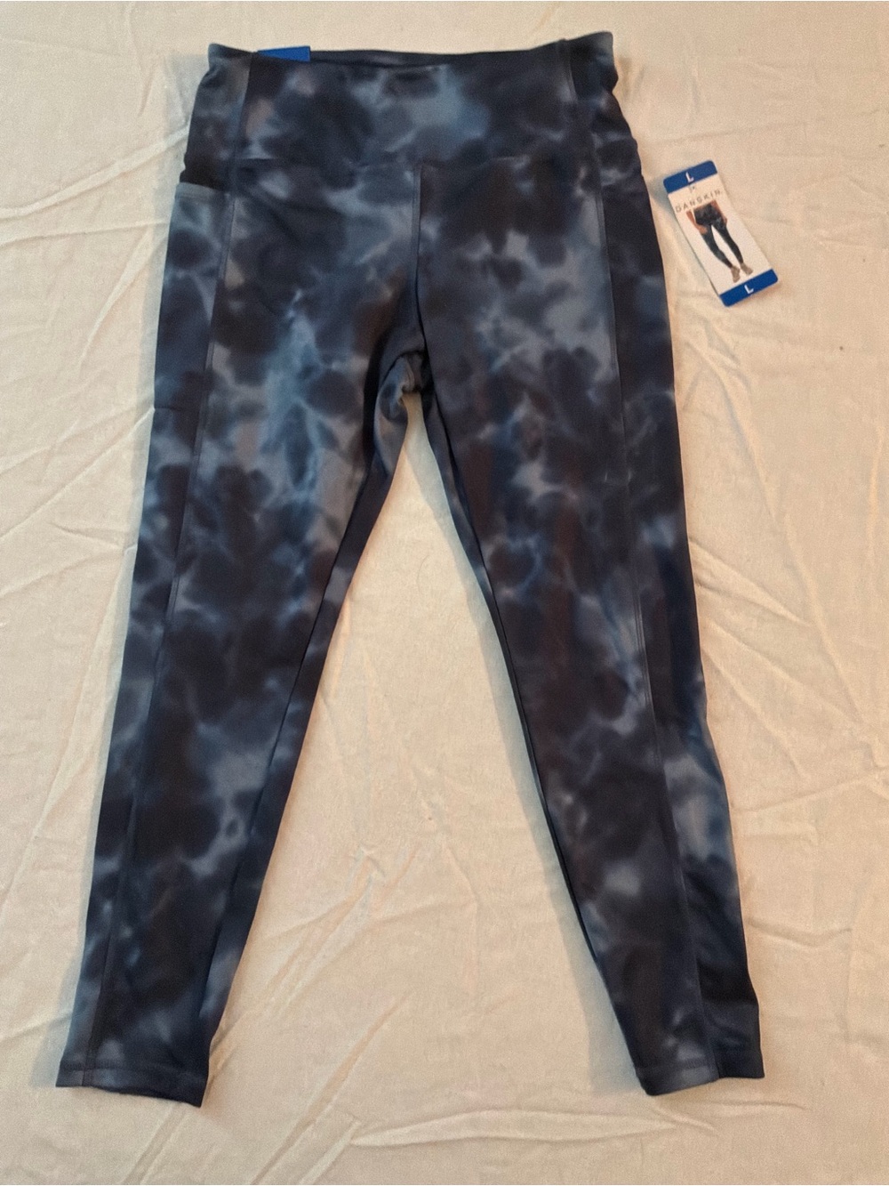 ******** Danskin Black & light blue-grey Tie-Dye Leggings *******